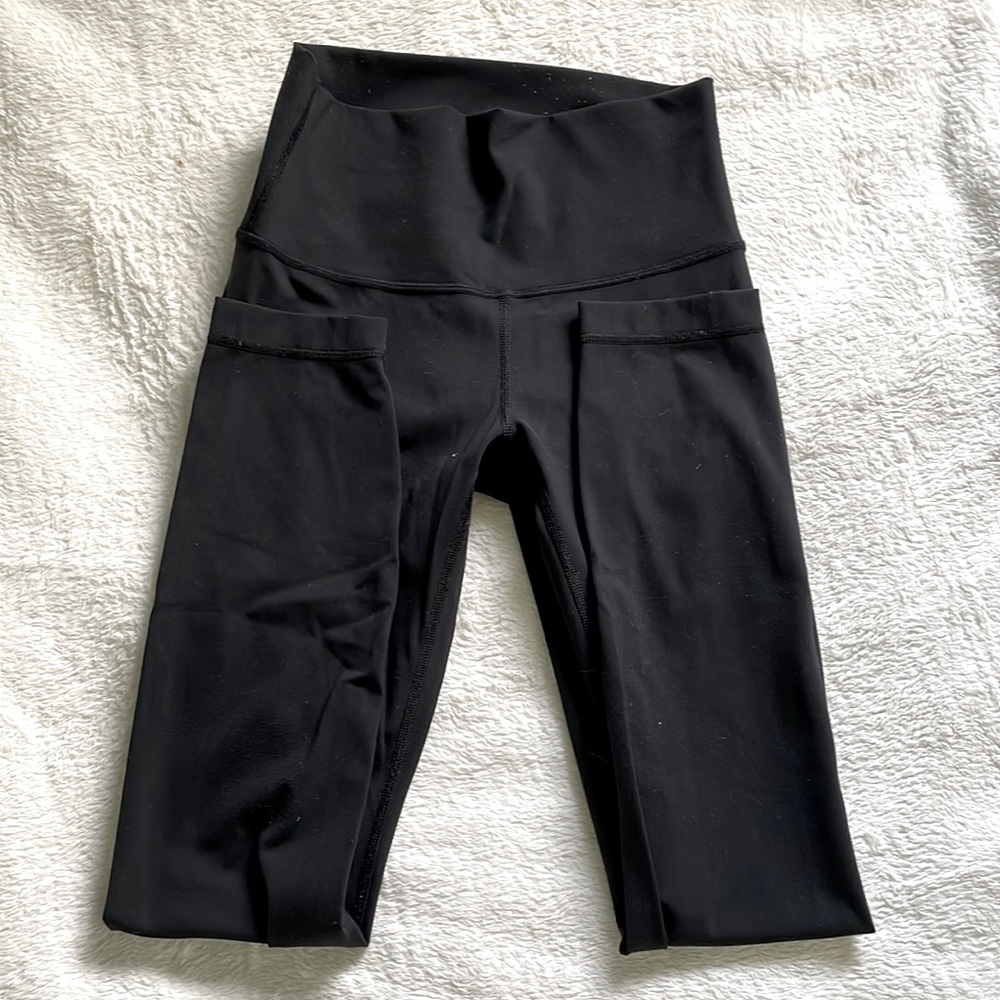 Lululemon Wunder Under legging